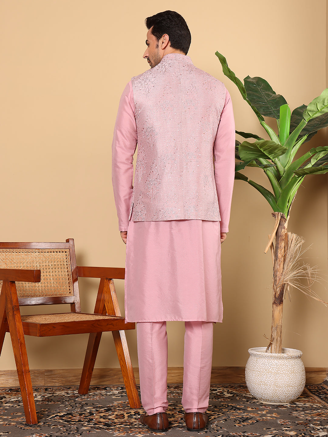 Men's Full Sleeve Pink Kurta Pyjama & Pink Embroidered Nehru Jacket | SHOBITAM