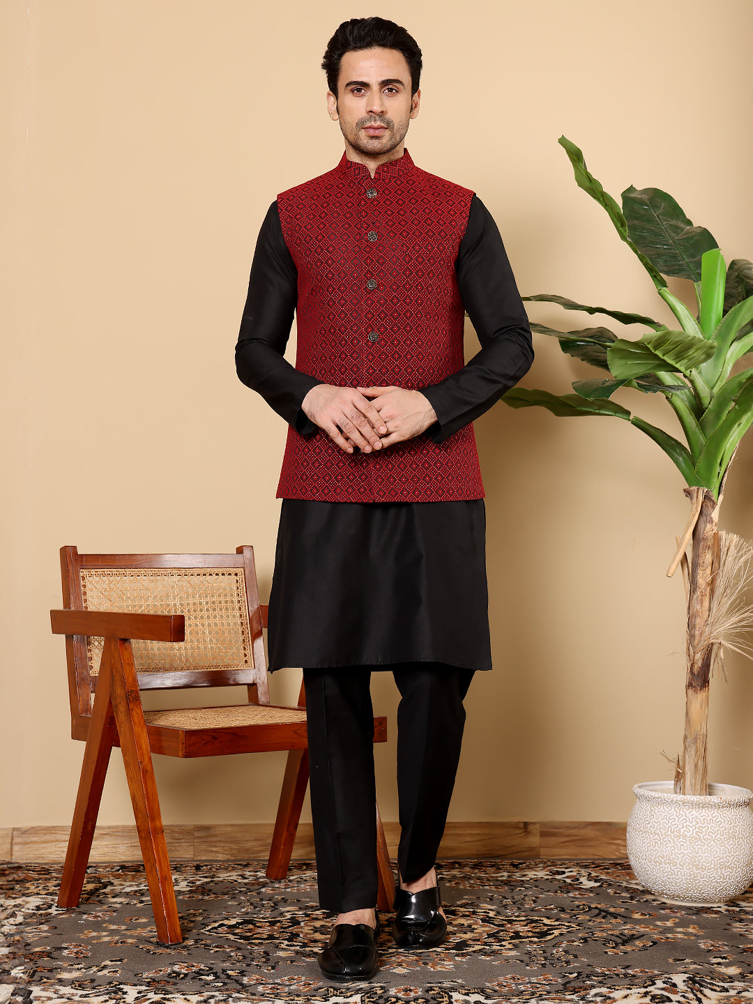 Men's Full Sleeve Black Kurta Pyjama & Red Embroidered Nehru Jacket | SHOBITAM