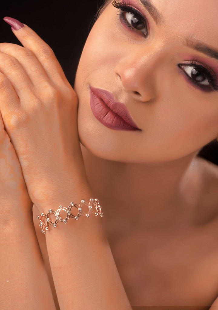 925 Silver Adjustable Bracelet with delicate stones and Rose Gold finish