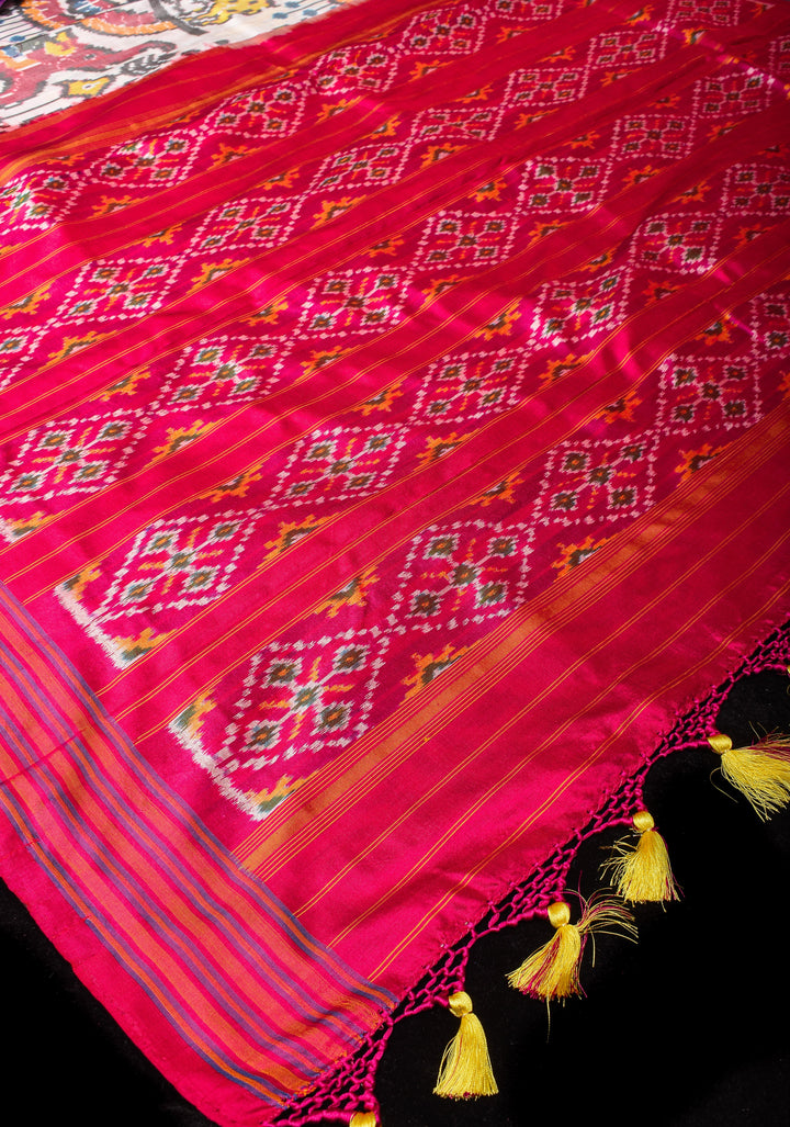 Off White Vanasingaram ikkat Silk Saree with Contrast Red Border | SILK MARK CERTIFIED