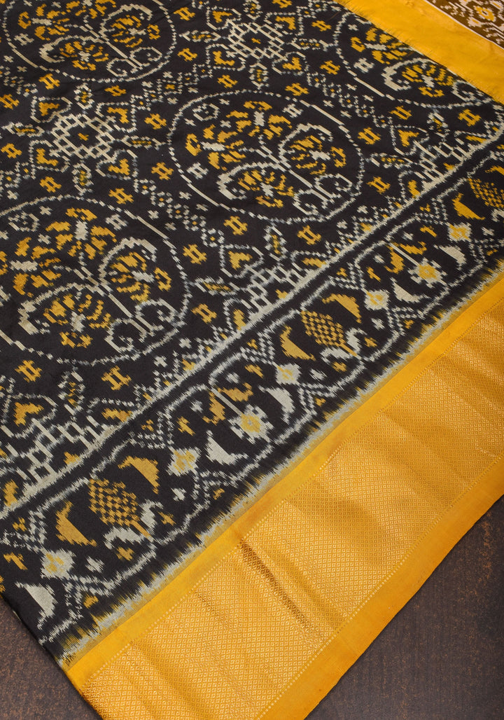 Black Exquisite Ikkat Handwoven Pure Pochampally Silk Saree | SILK MARK CERTIFIED