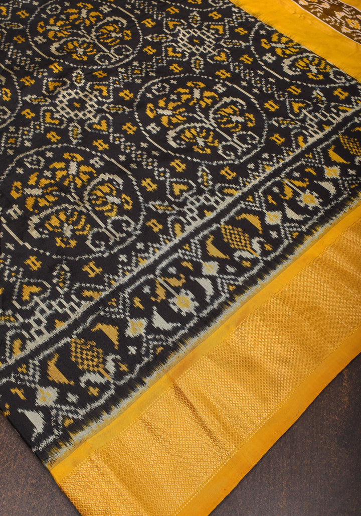 Black Exquisite Ikkat Handwoven Pure Pochampally Silk Saree | SILK MARK CERTIFIED