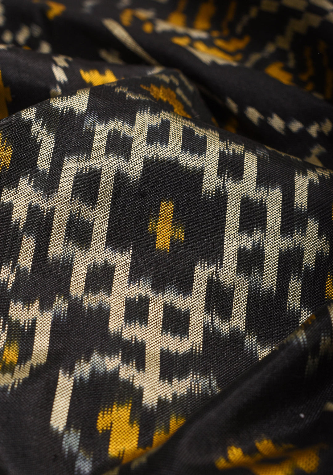 Black Exquisite Ikkat Handwoven Pure Pochampally Silk Saree | SILK MARK CERTIFIED