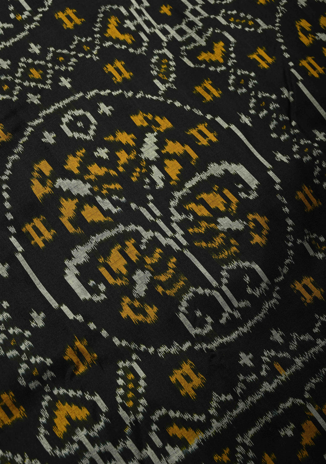 Black Pochampally Ikkat Pure Silk Saree with Brocade and Contrast Zari Border | SILK MARK CERTIFIED