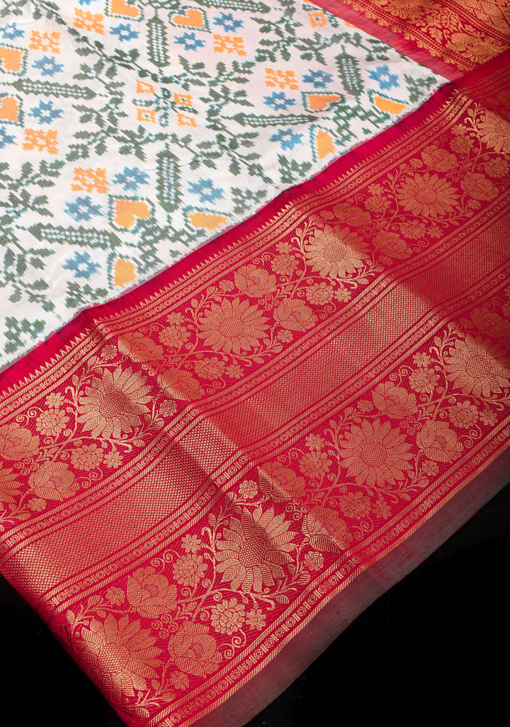 White and Red Exquisite Ikkat Kanjivaram Fusion Silk Saree with Grand Pallu and Wide Zari Border | SILK MARK CERTIFIED