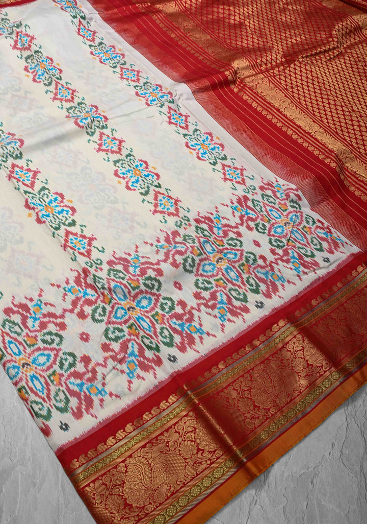 White Ikkat Pure Silk Saree with Zari Border | SILK MARK CERTIFIED