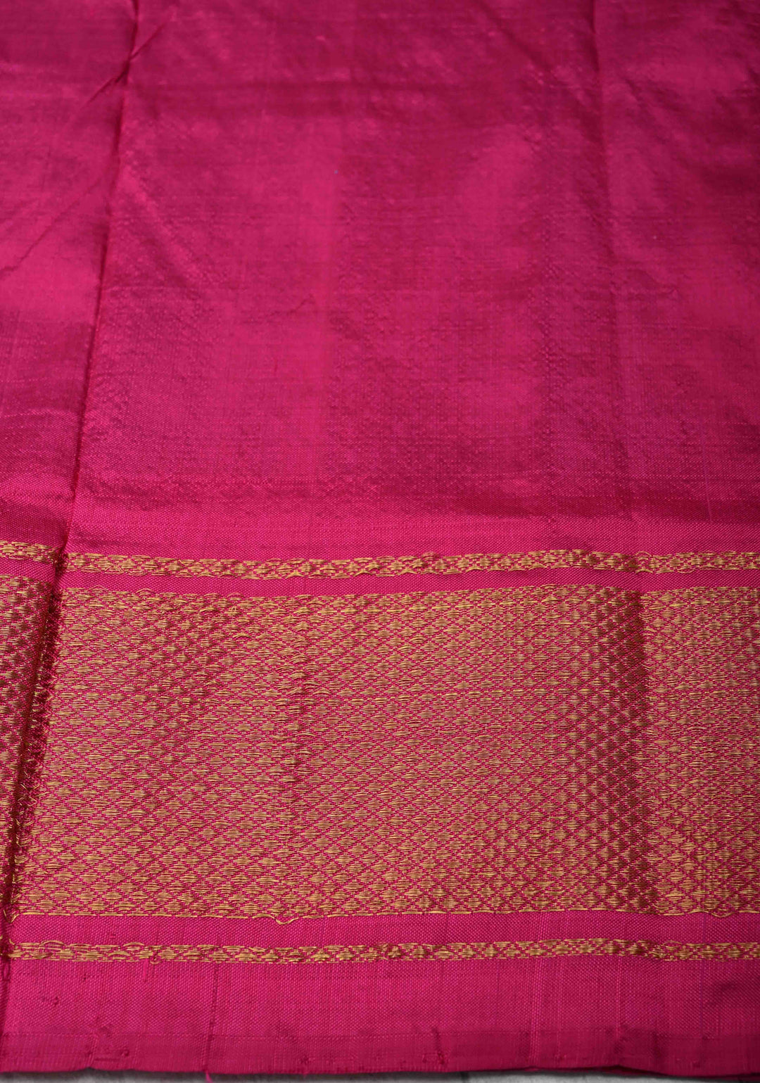Ink Purple Pochampally Ikkat Pure Silk Saree with Geometric Patterns and Zari Border | SILK MARK CERTIFIED