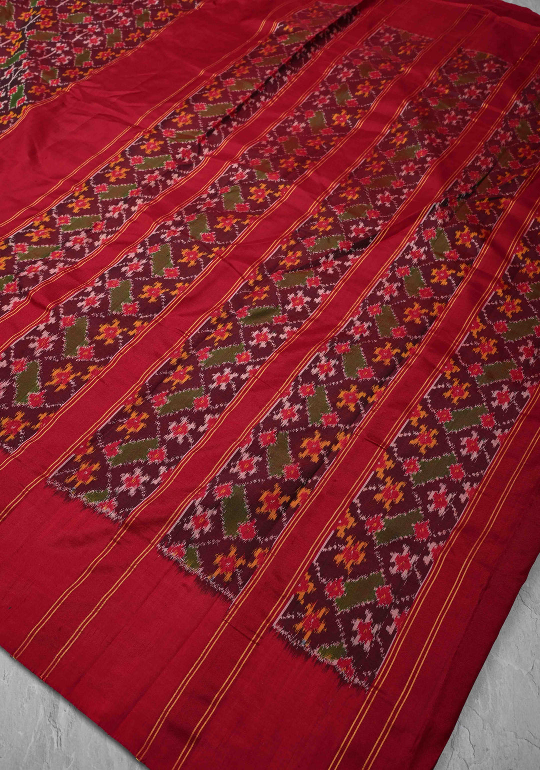 Burgundy Pochampally Ikkat Pure Silk Saree with Intricate Floral Jaal weave and Border | SILK MARK CERTIFIED