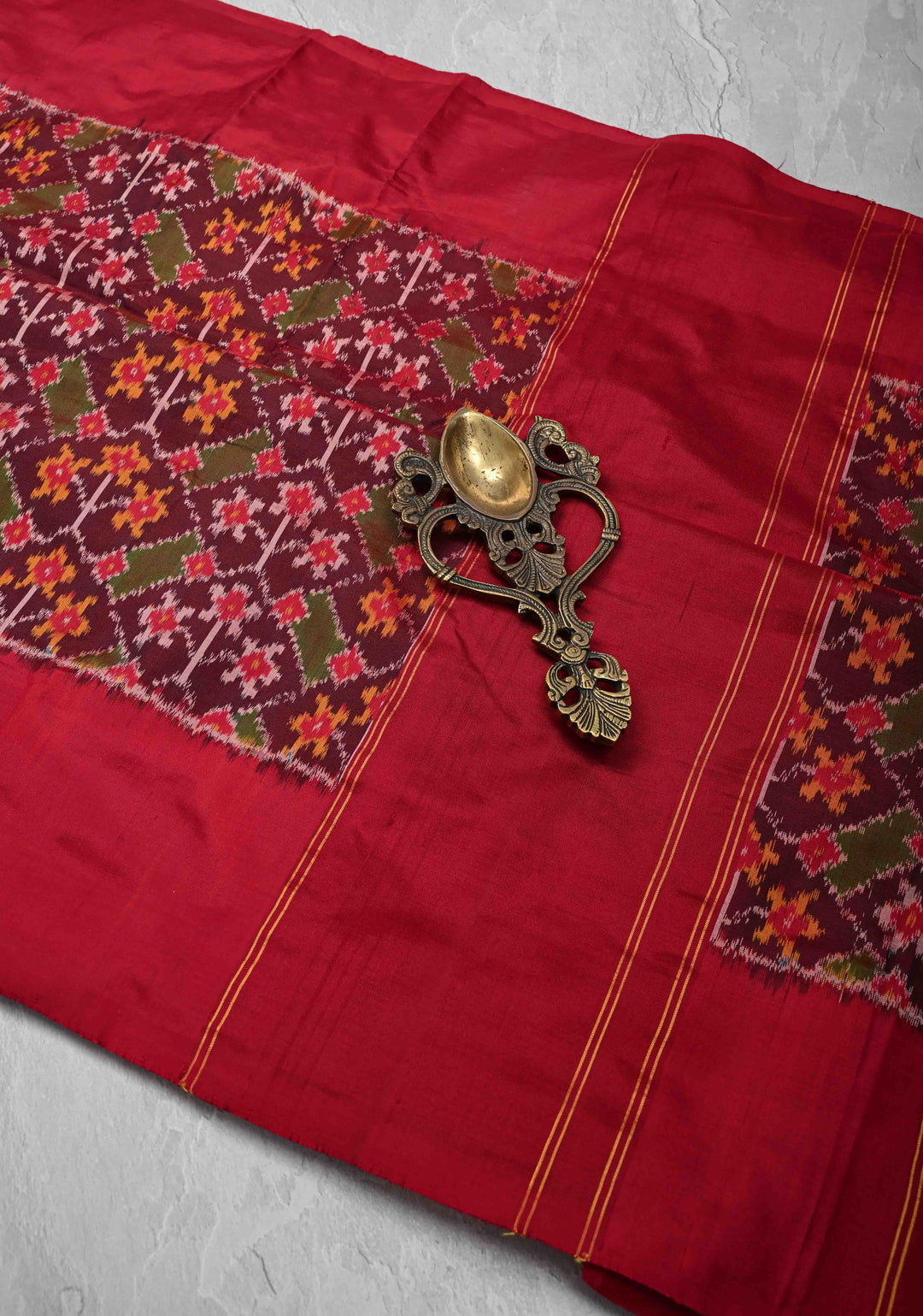 Burgundy Pochampally Ikkat Pure Silk Saree with Intricate Floral Jaal weave and Border | SILK MARK CERTIFIED
