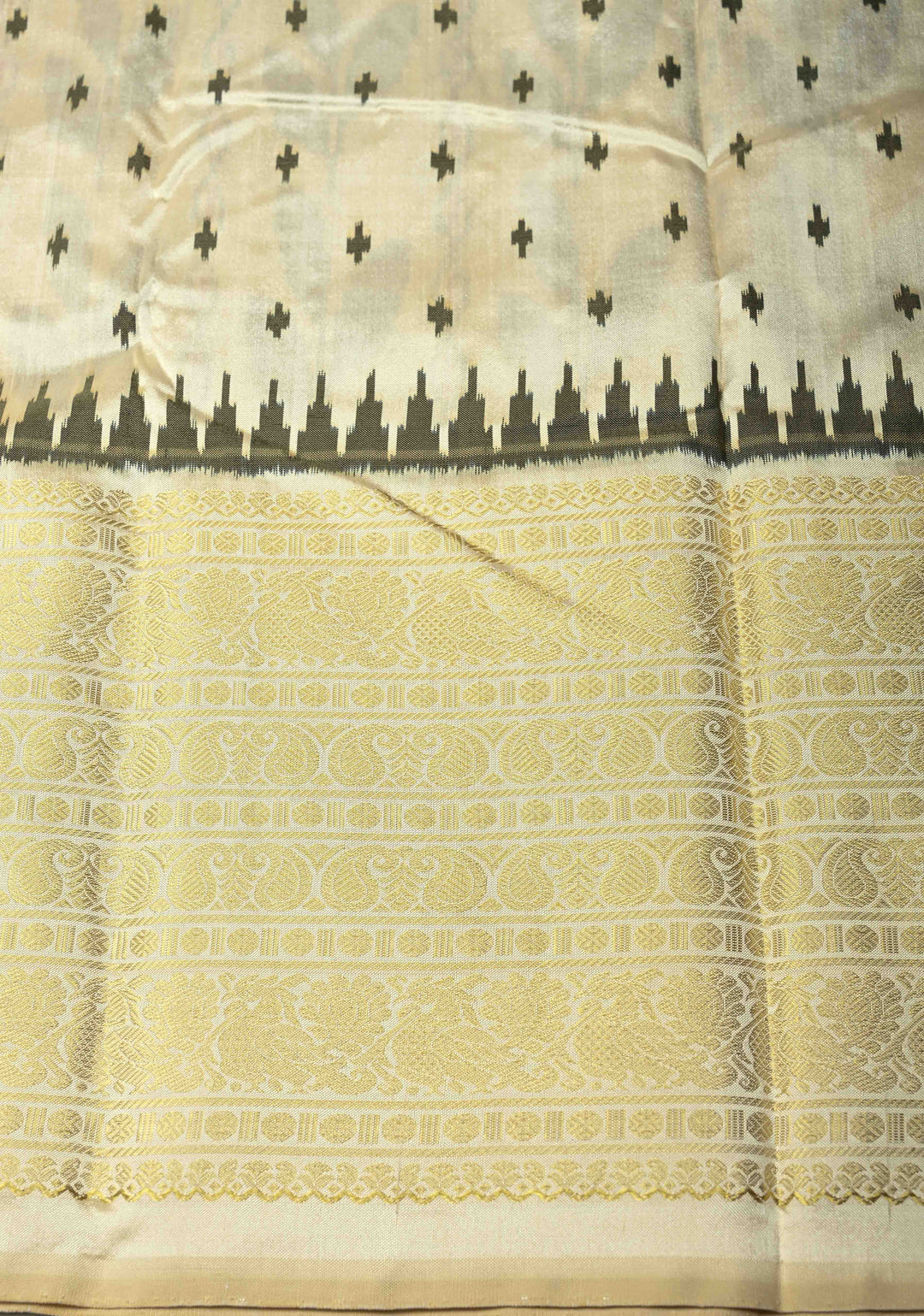 Ivory Pure Ikkat Kanjivaram Fusion Silk Saree with Floral Design and Wide Zari Border | SILK MARK CERTIFIED