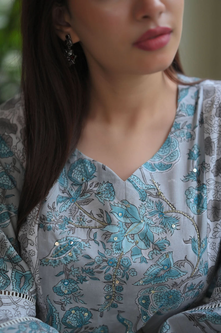 Gray Gardenia Suit with Kota Doria Dupatta 3 piece set | Made To Order