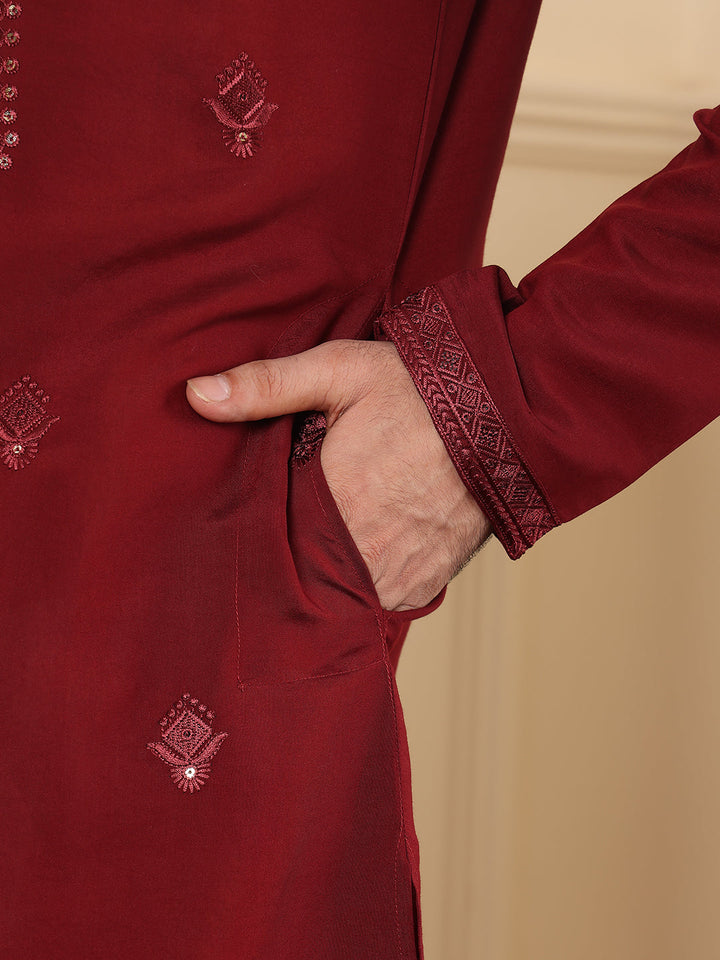 Men's Dark Red Straight Viscose Silk Kurta with Embroidered Neckline and Motifs,Off White solid trouser style churidar | SHOBITAM