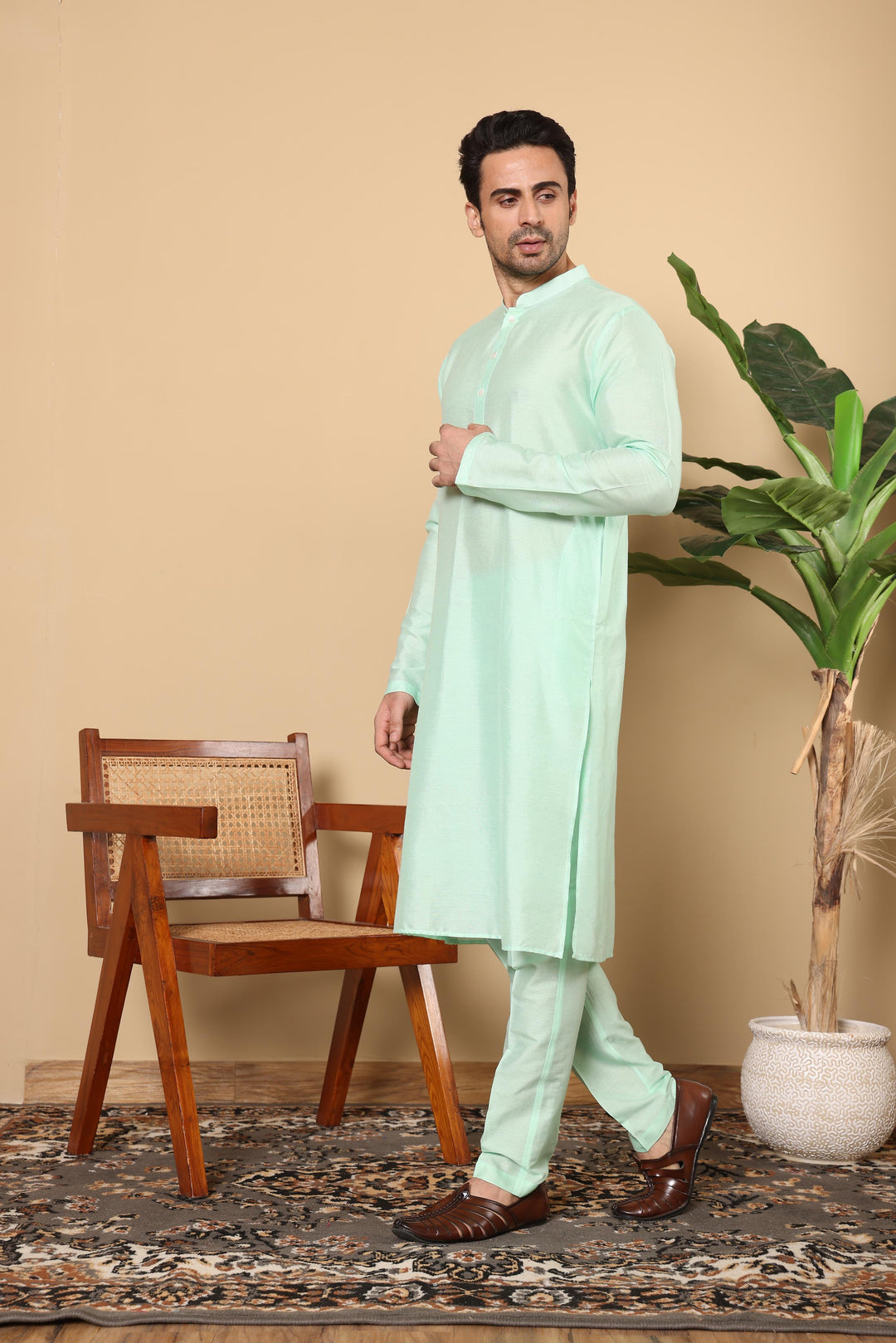 Men's Long Sleeve Sea Green Straight Viscose Silk Kurta with Slub Effect,and Sea Green Solid Churidar | SHOBITAM