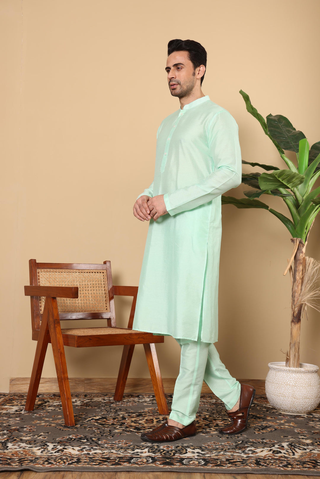 Men's Long Sleeve Sea Green Straight Viscose Silk Kurta with Slub Effect,and Sea Green Solid Churidar | SHOBITAM