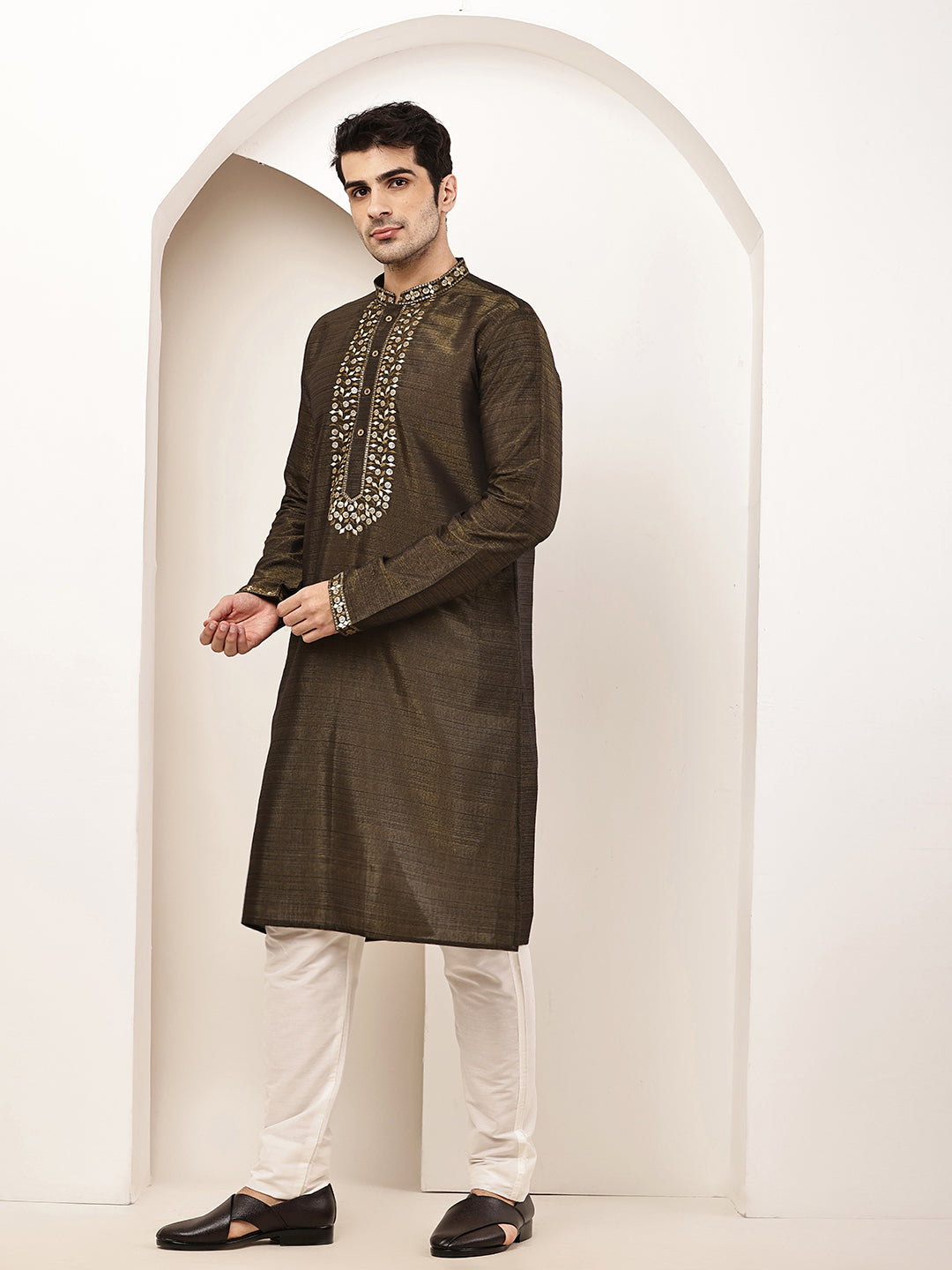 Men’s Straight Moss Green Viscose Silk Zari-Work Kurta | SHOBITAM