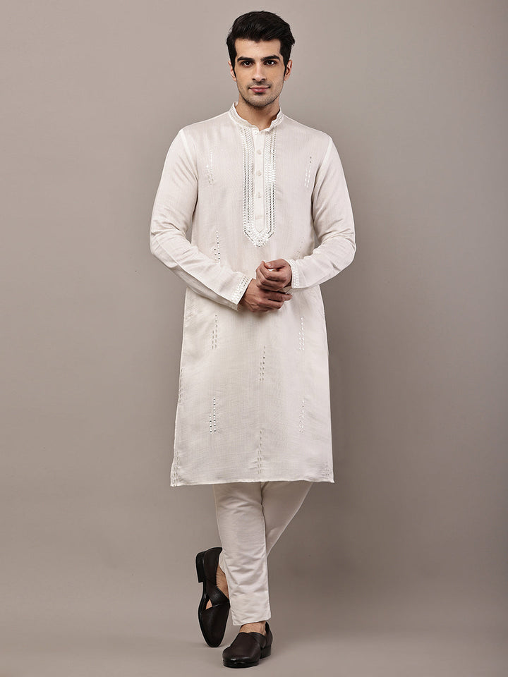 Men’s Ivory White Textured Threadwork Kurta Pyjama Set | SHOBITAM