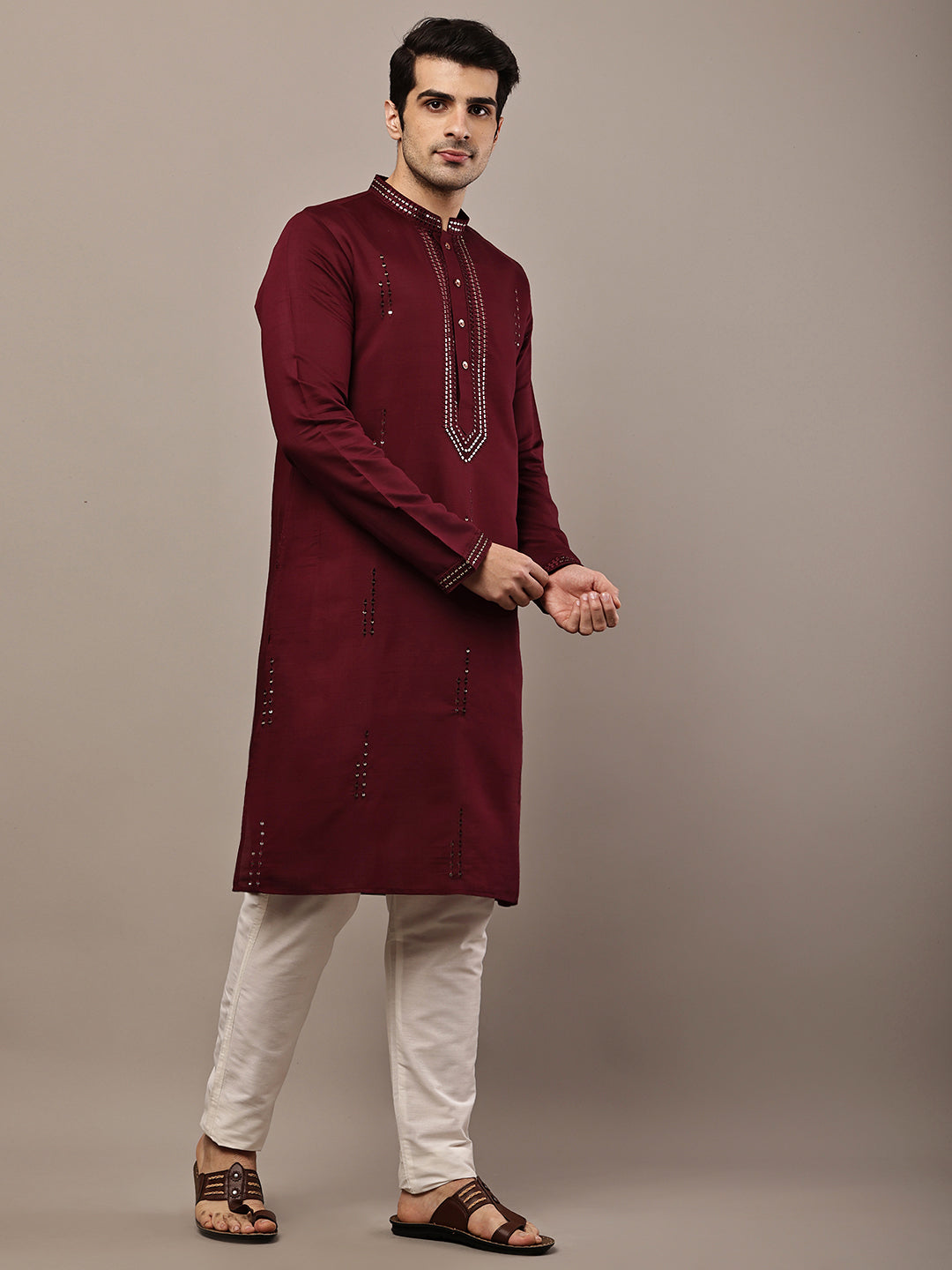 Men’s Ivory Maroon Textured Threadwork Kurta | SHOBITAM