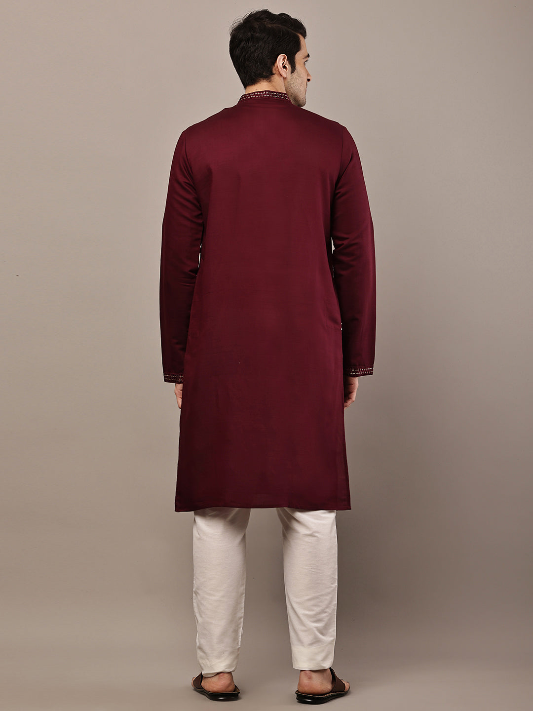 Men’s Ivory Maroon Textured Threadwork Kurta Pyjama Set | SHOBITAM