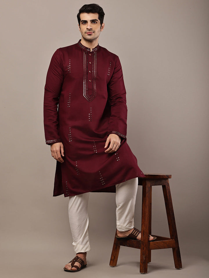 Men’s Ivory Maroon Textured Threadwork Kurta | SHOBITAM