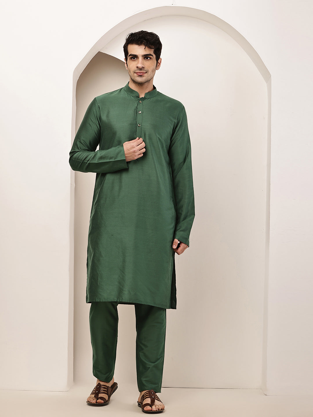 Men's Green Straight Viscose Silk Kurta | SHOBITAM