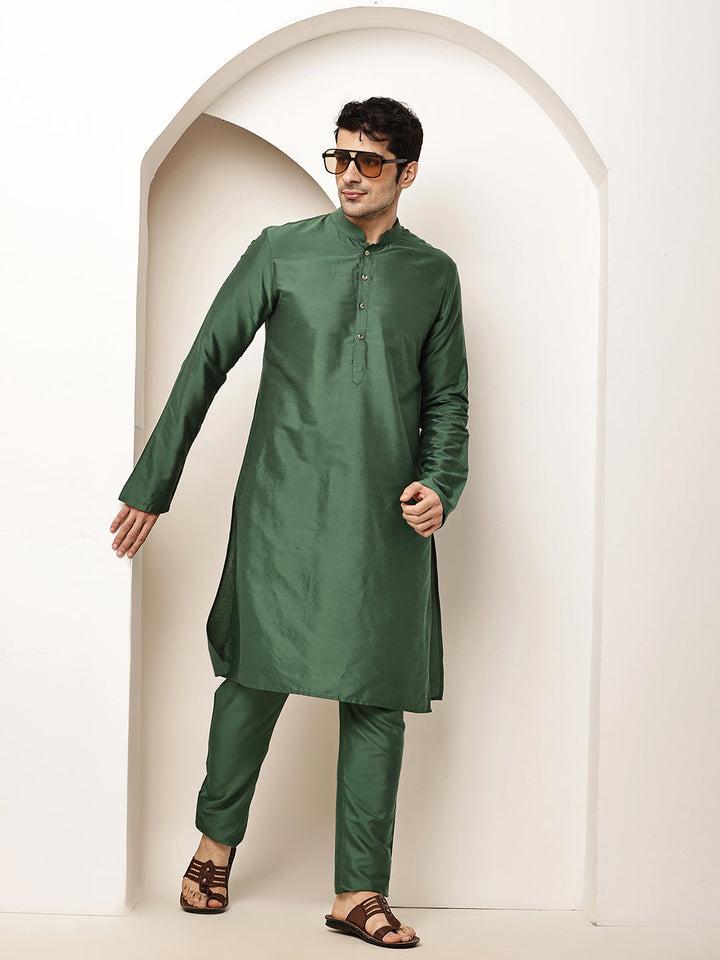 Men's Green Straight Viscose Silk Kurta | SHOBITAM