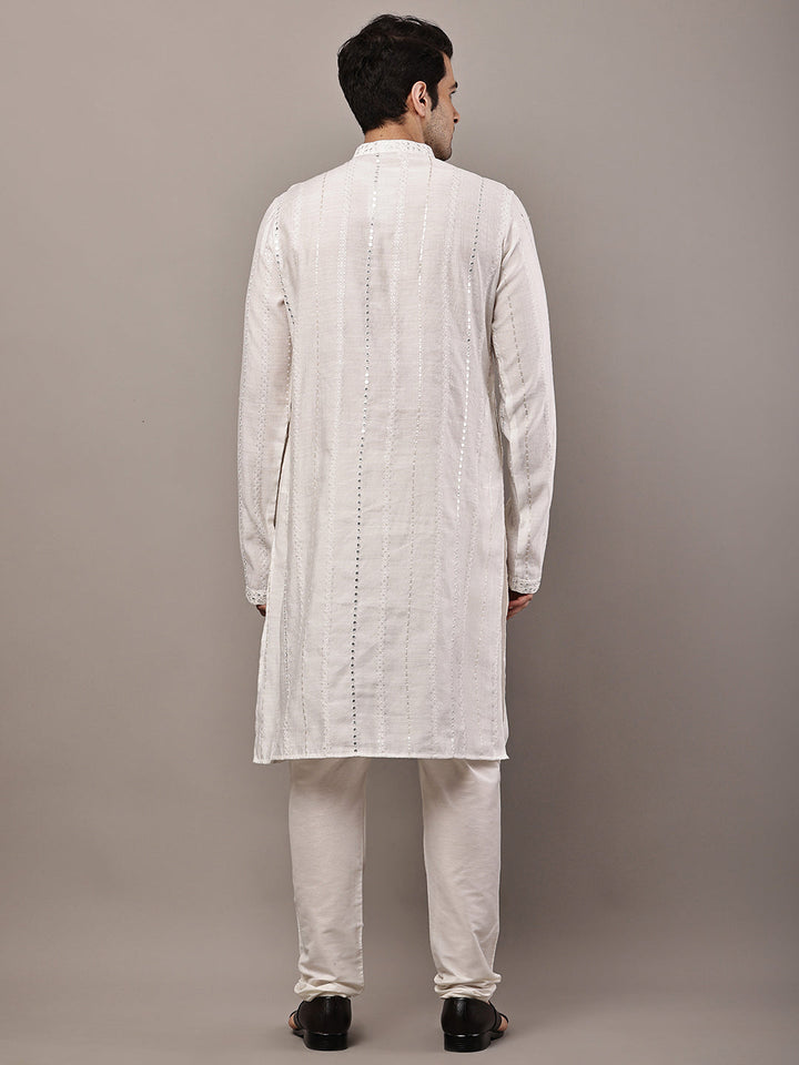 Men’s White Textured Embroidered Kurta Pyjama Set | SHOBITAM