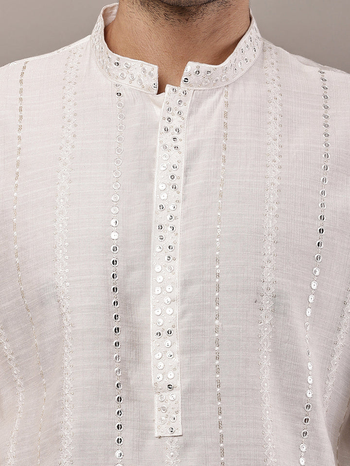 Men’s White Textured Embroidered Kurta Pyjama Set | SHOBITAM