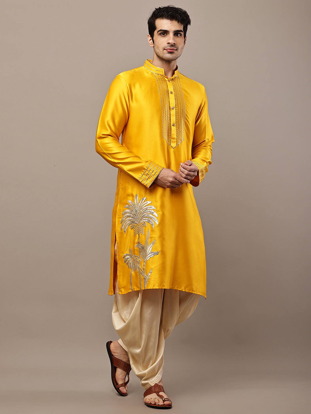 Viscose Men’s Yellow Embroidered Kurta with Contrast Threadwork &  Motif | SHOBITAM