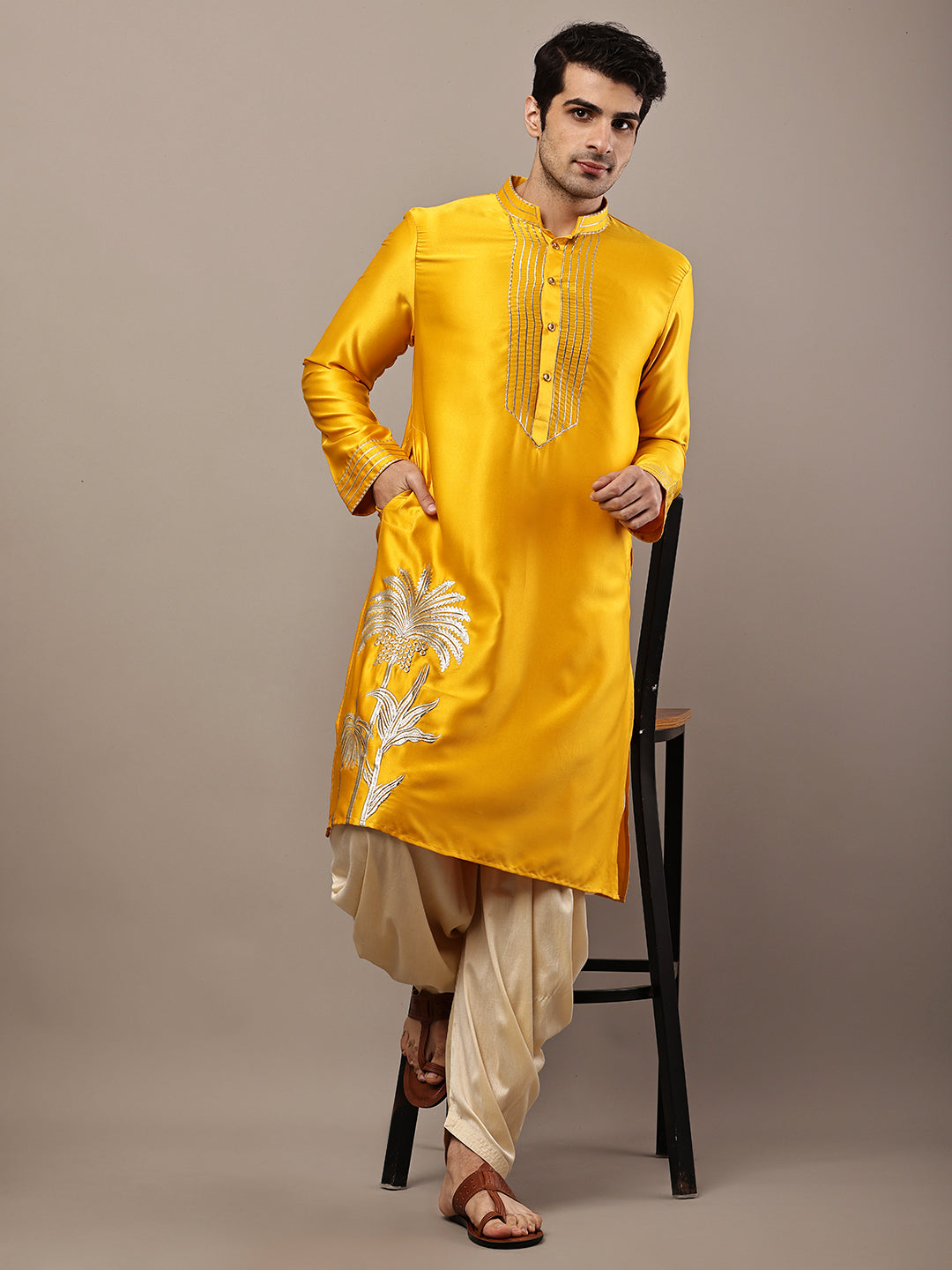 Viscose Men’s Yellow Embroidered Kurta with Contrast Threadwork &  Motif | SHOBITAM
