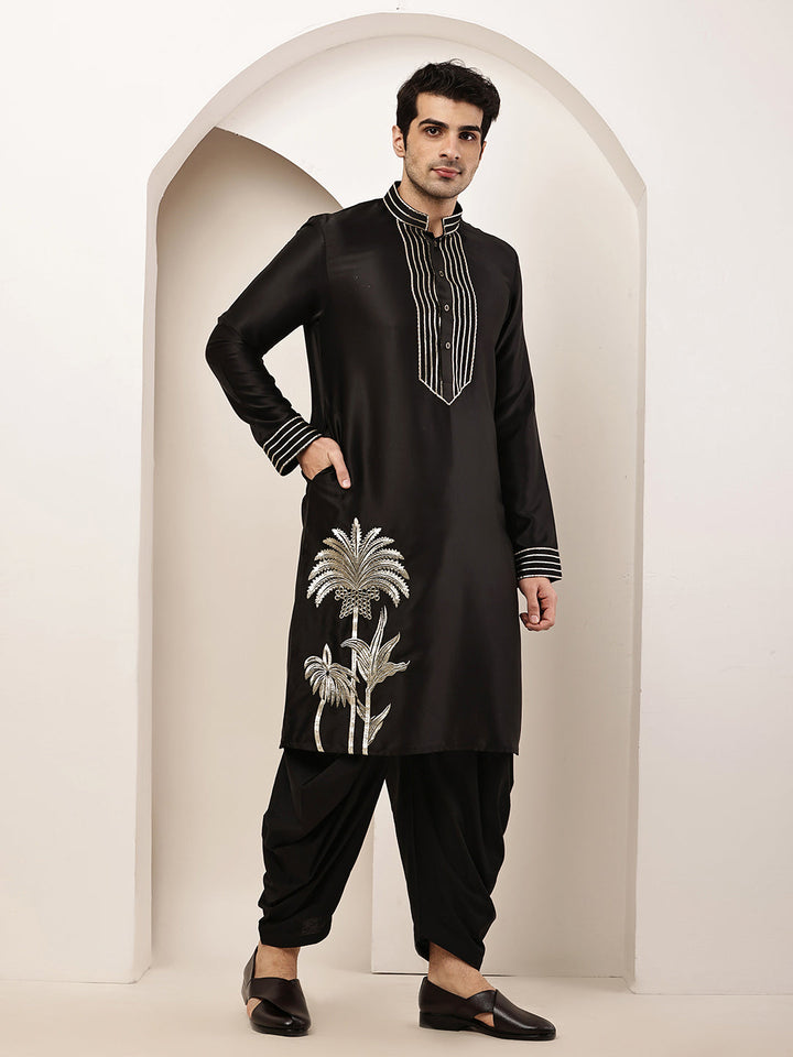 Viscose Men’s Black Embroidered Kurta with Contrast Threadwork &  Motif | SHOBITAM
