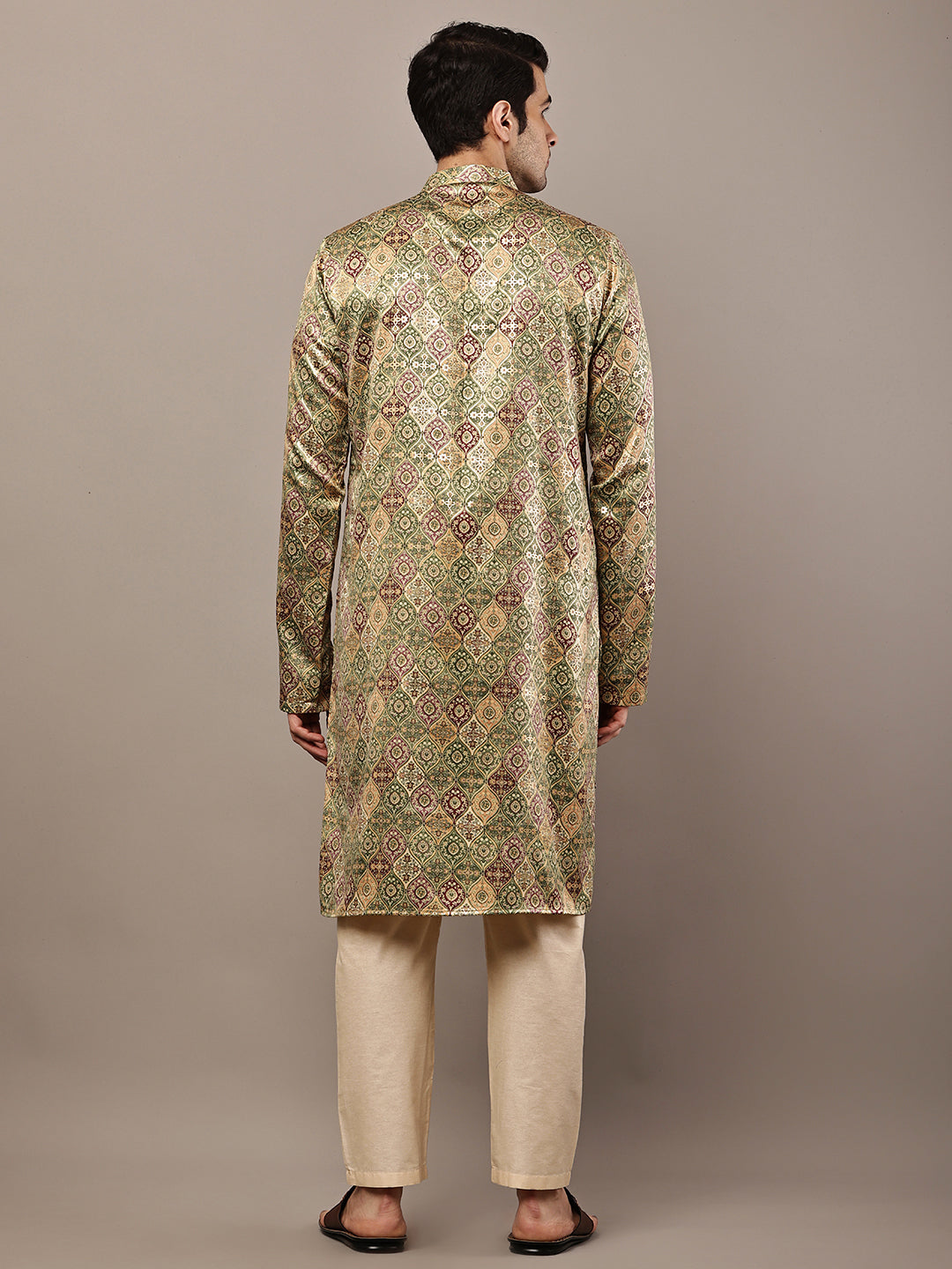 Men’s Olive Green Printed Kurta Pyjama Set | SHOBITAM