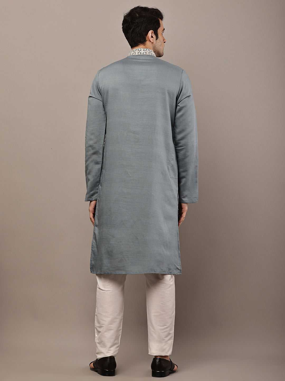 Viscose Men’s Grey Embroidered Kurta | SHOBITAM