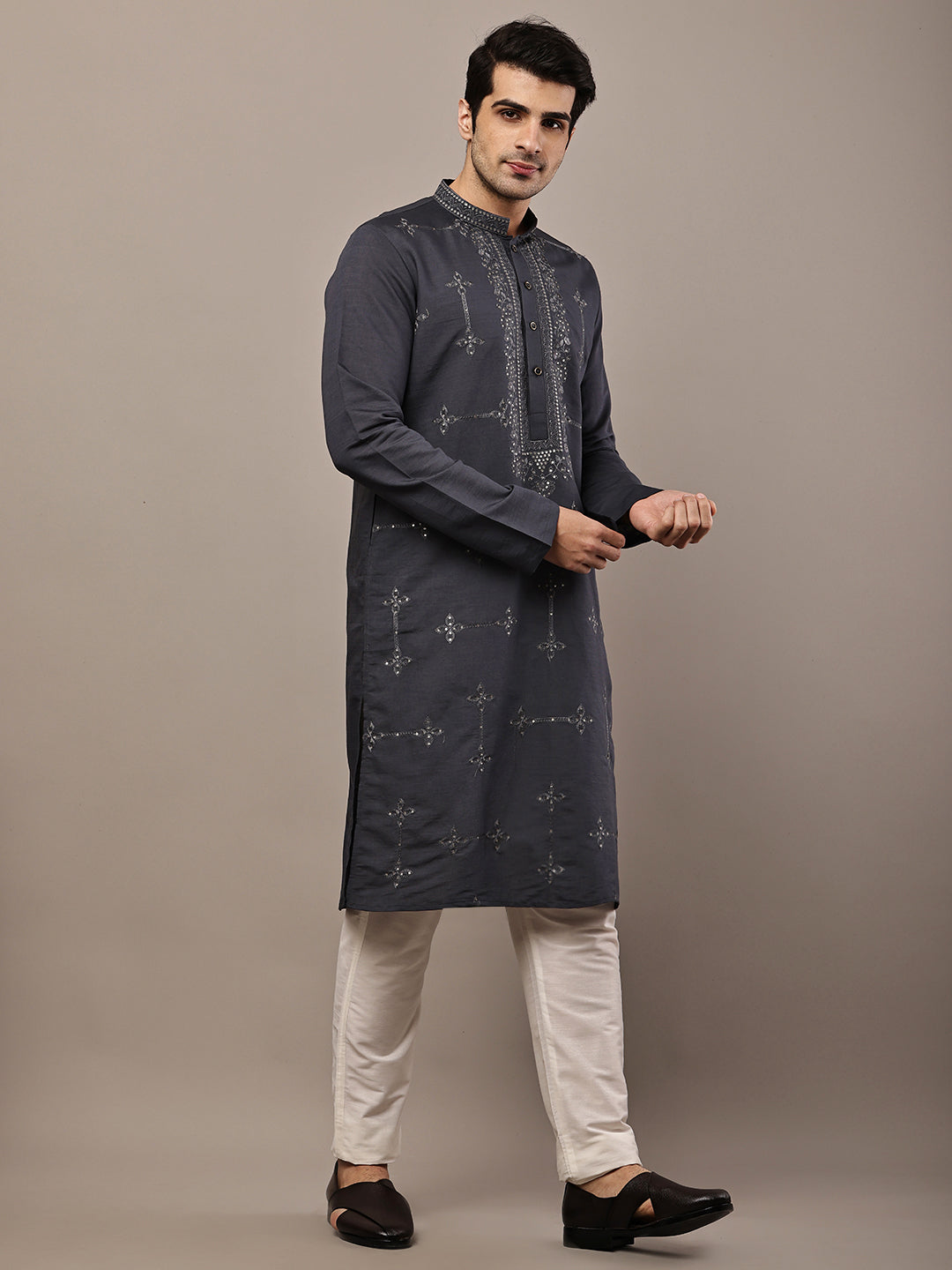 Viscose Men’s Dark Grey Embroidered Kurta | SHOBITAM