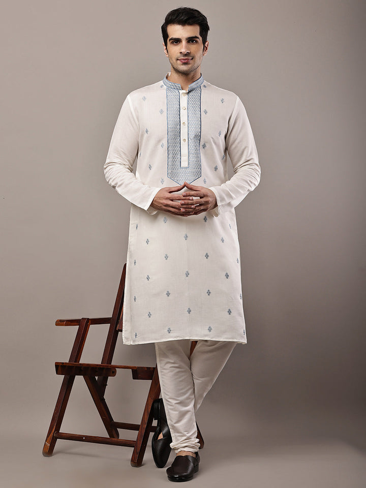 Viscose Men’s Off-White Embroidered Kurta | SHOBITAM