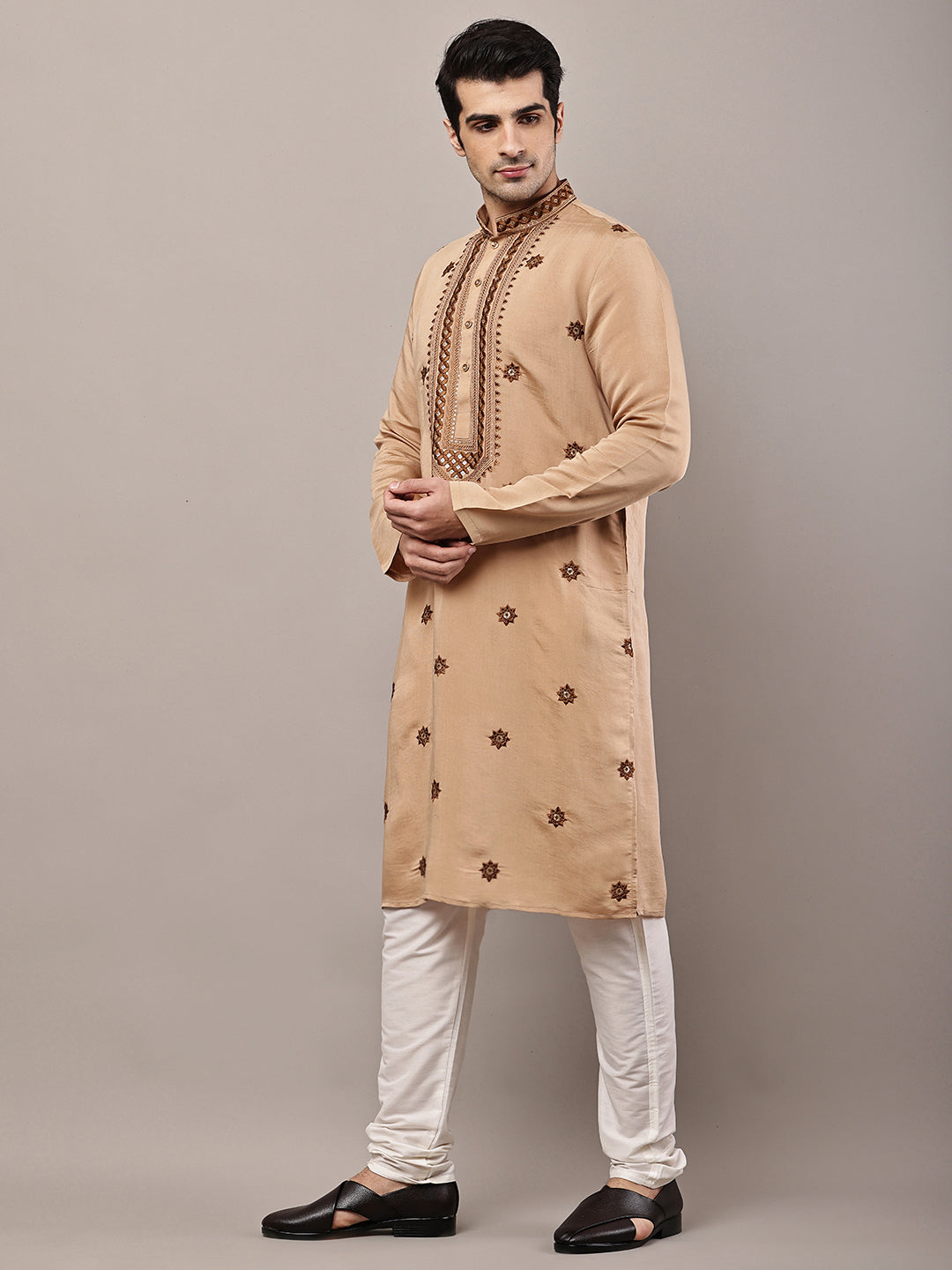 Men’s Brown Embroidered Kurta Pyjama Set | SHOBITAM
