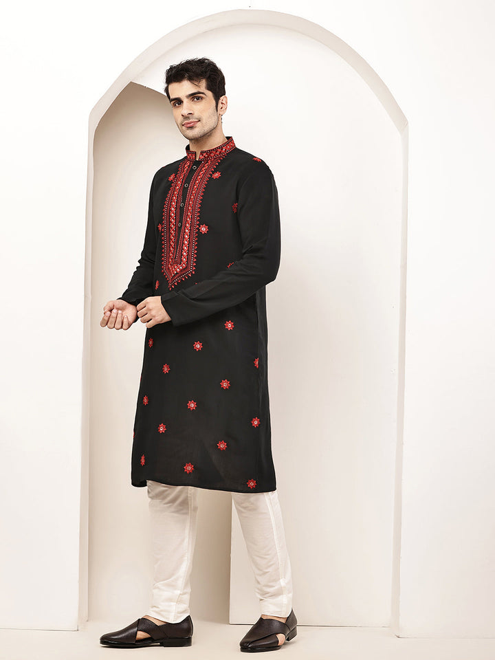 Men’s Black Embroidered Kurta Pyjama Set | SHOBITAM