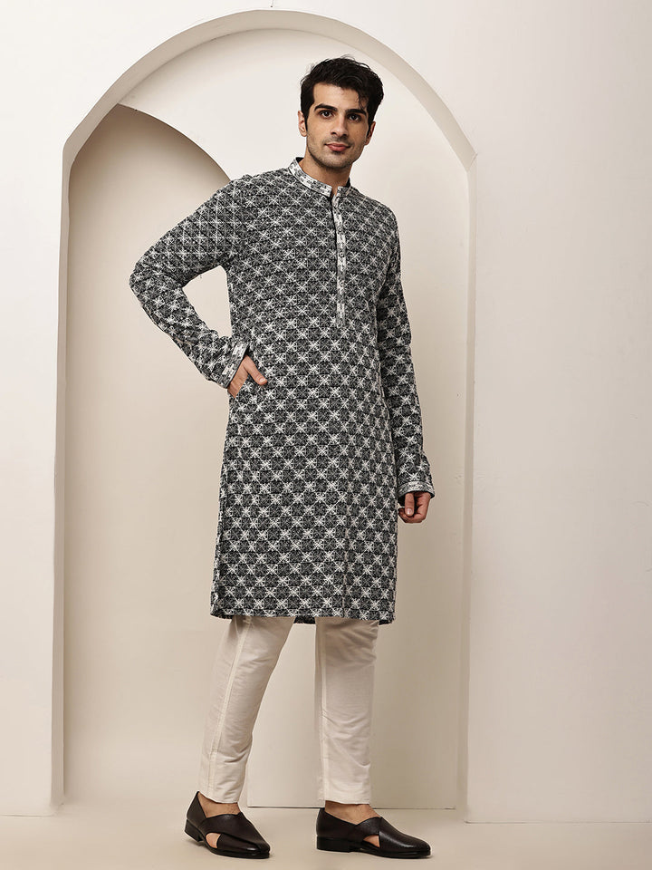 Viscose Men’s Black & White Embroidered Kurta Set | Shobitam