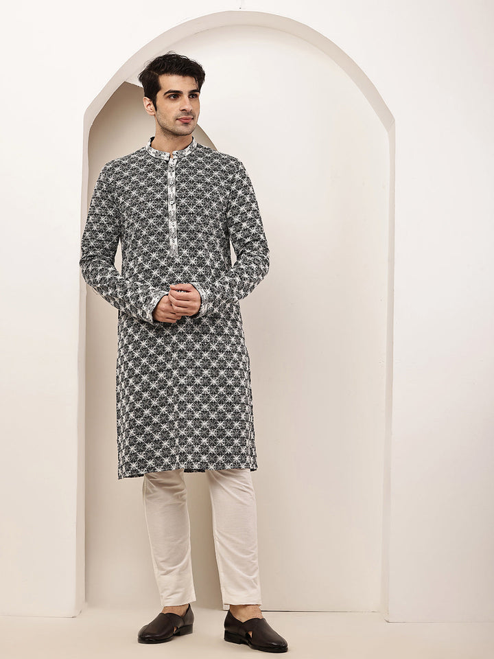 Viscose Men’s Black & White Embroidered Kurta Set | Shobitam