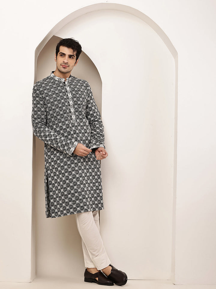 Viscose Men’s Black & White Embroidered Kurta Set | Shobitam