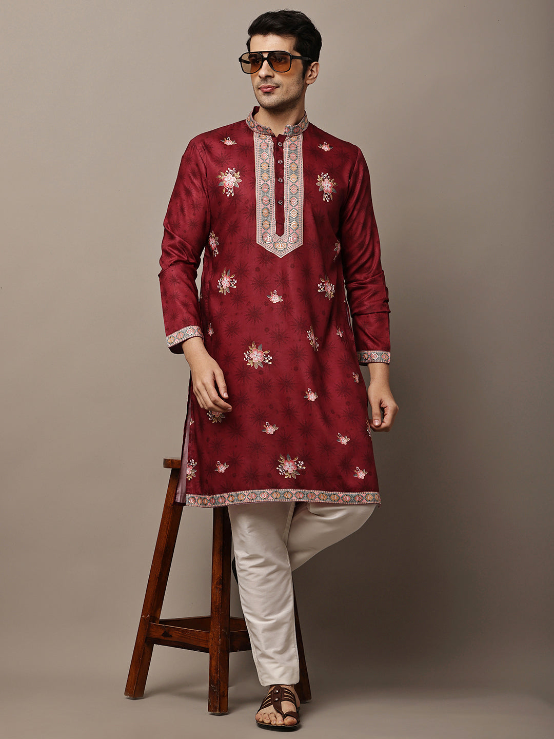 Men's Maroon Floral Printed Kurta with Embroidered Neck Panel Kurta Set | SHOBITAM