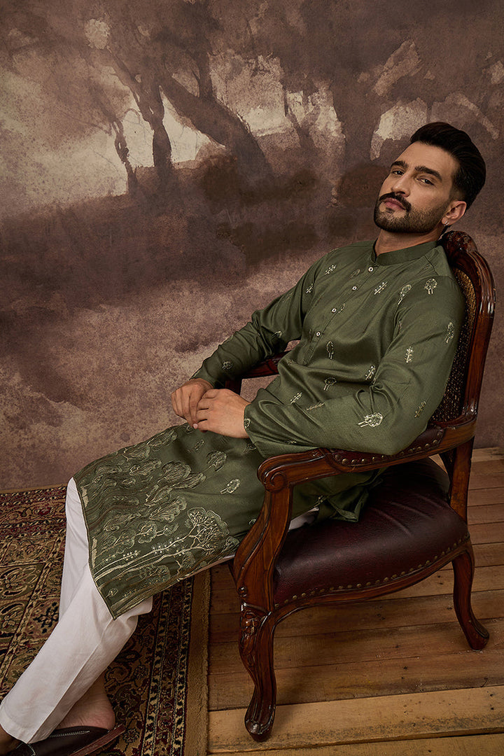 Green Silk Blend Solid Embroidered Straight Kurta and Trouser | SHOBITAM
