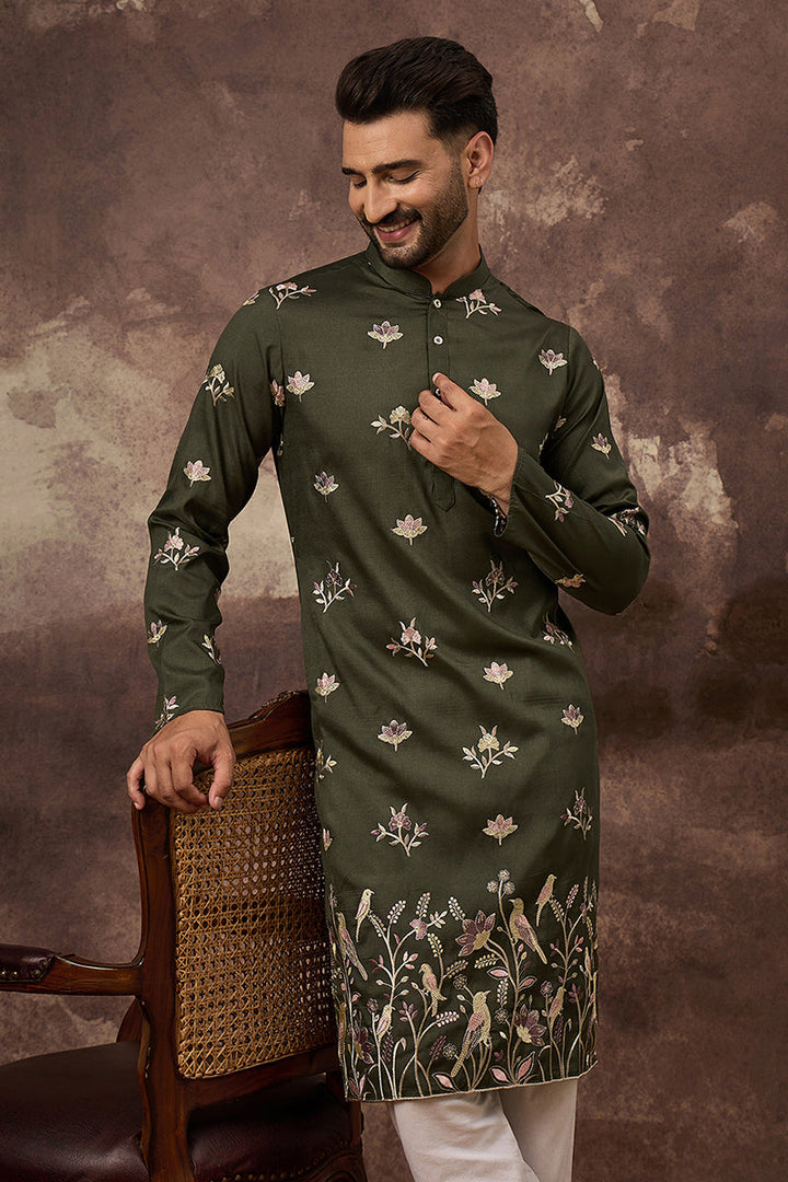 Green Silk Blend Solid Embroidered Straight Kurta and Trouser | SHOBITAM