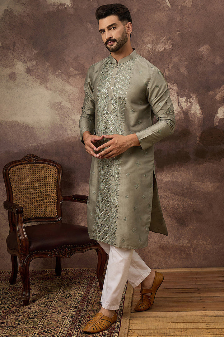 Green Silk Blend Solid Embroidered Straight Kurta with Trouser | Shobitam