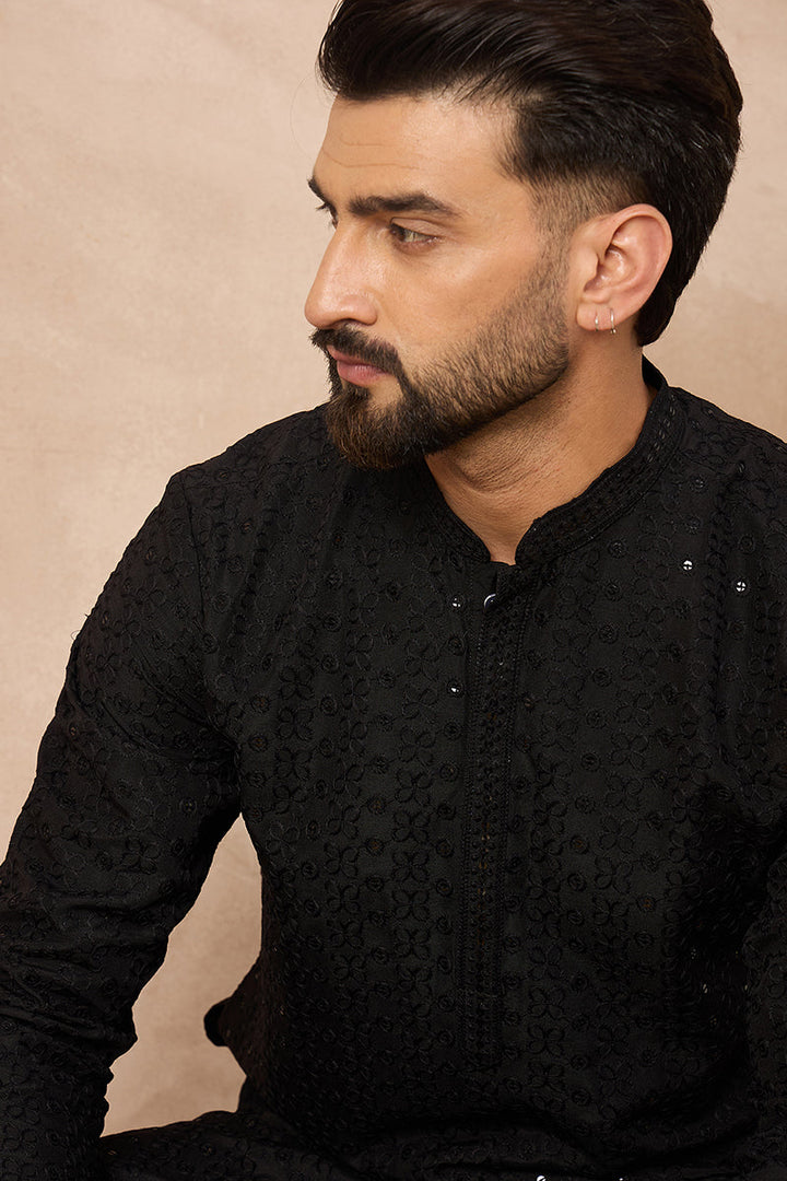 Black Viscose Rayon Solid Embroidered Straight Kurta | SHOBITAM
