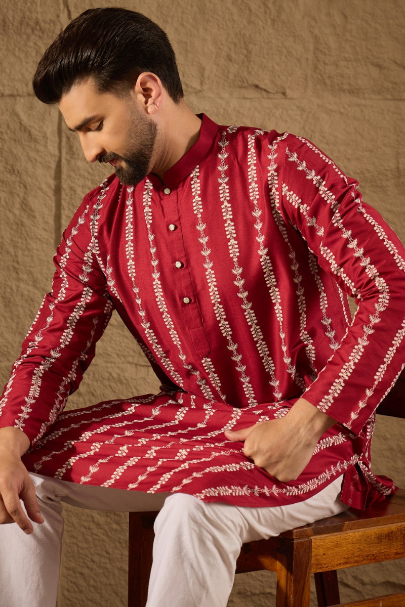 Maroon Viscose Rayon Printed Straight Kurta | SHOBITAM
