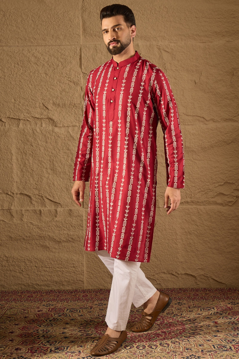 Maroon Viscose Rayon Printed Straight Kurta | SHOBITAM