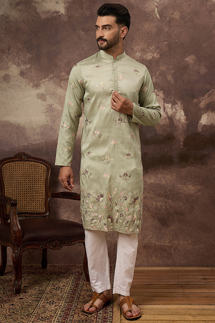 Green Silk Blend Solid Embroidered Straight Kurta | SHOBITAM
