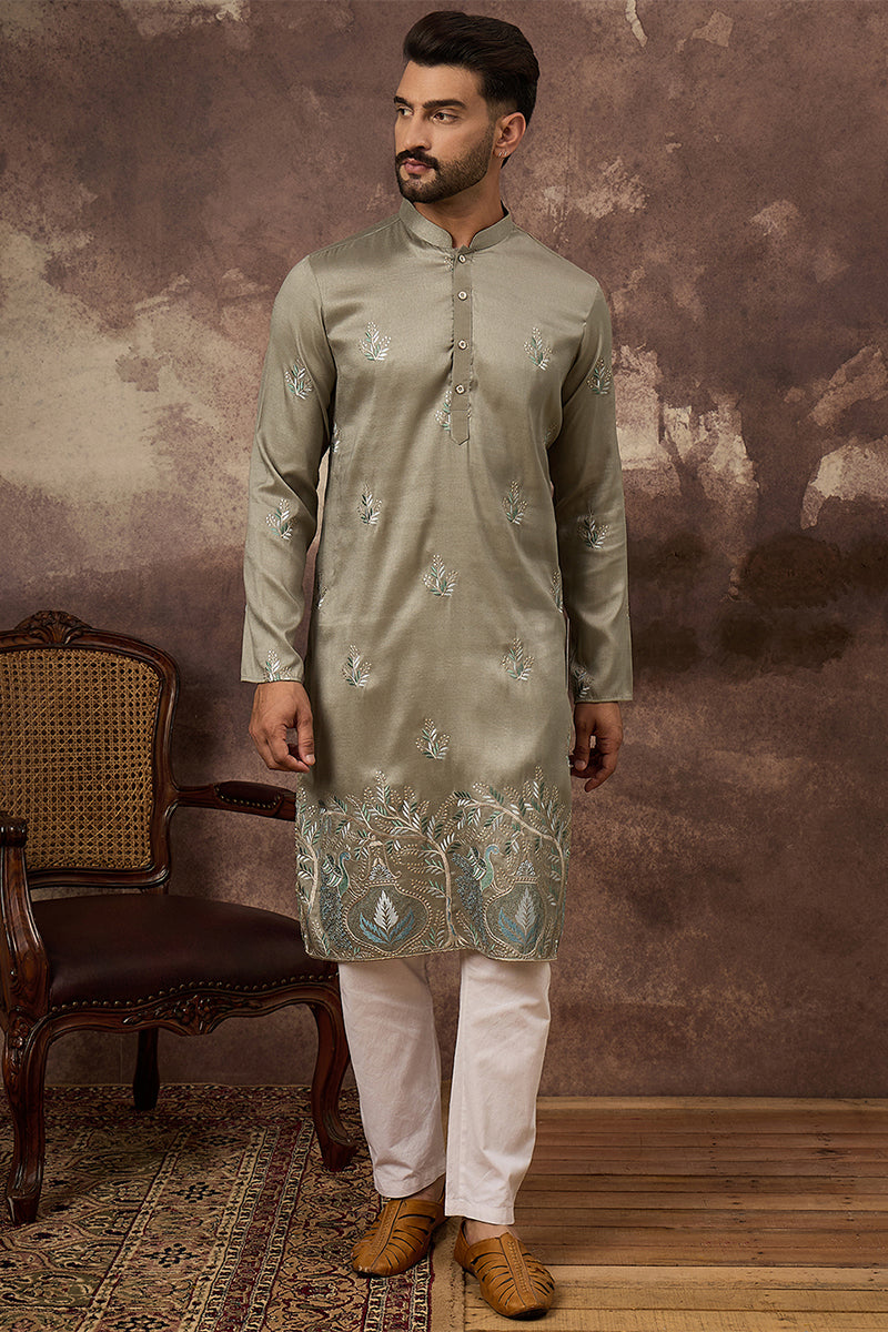 Green Silk Blend Solid Embroidered Straight Kurta | SHOBITAM