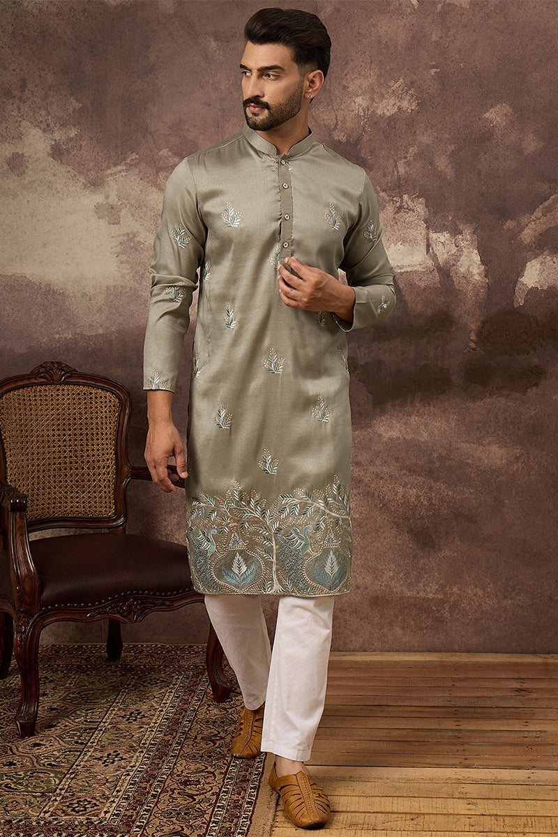 Green Silk Blend Solid Embroidered Straight Kurta | SHOBITAM