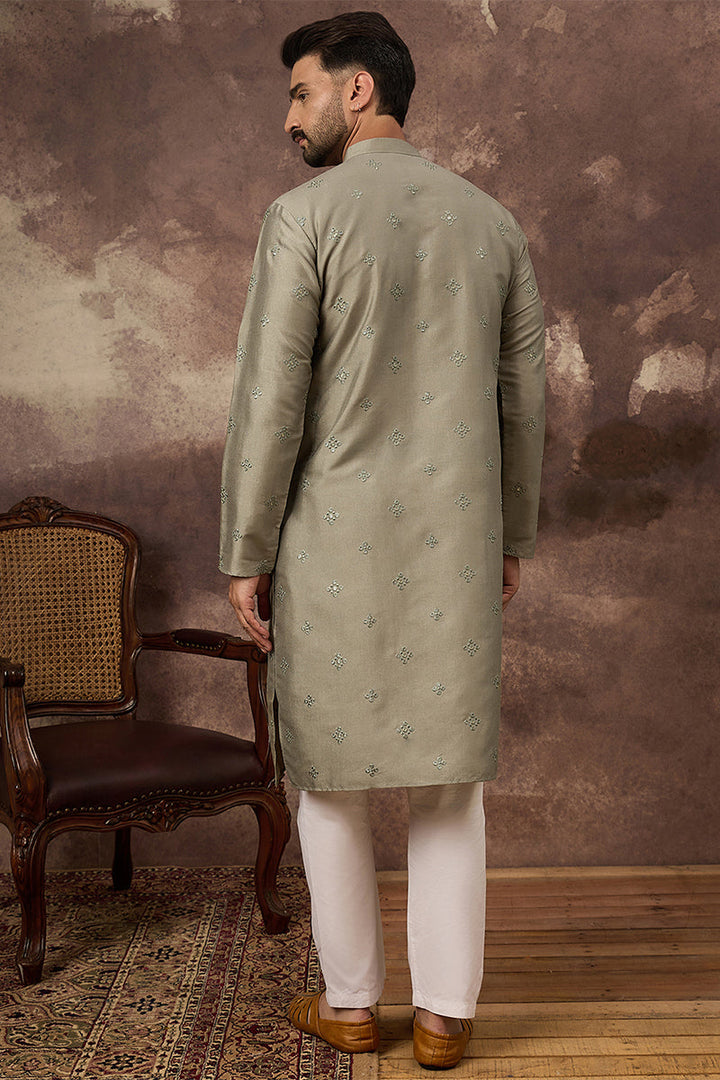 Green Silk Solid Embroidered Straight Kurta | SHOBITAM